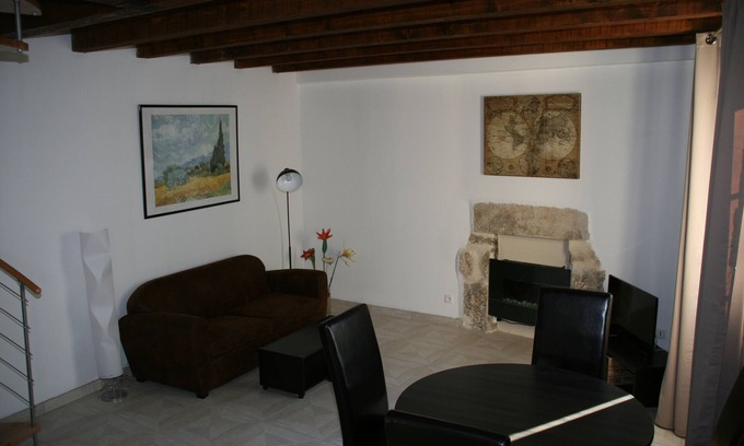 Bourg-Saint-Andeol Apartamento | Nueva casa rural en el sur de Ardèche: apartamento de 3 habitaciones