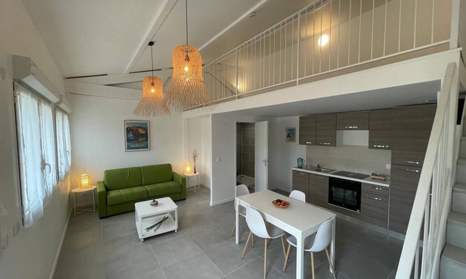 Saint-Pierre-d'Oleron Apartamento | New studio, in the heart near the salt marshes , the golf and the beach.