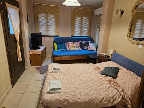 Ano Siros Apartamento | new style in the neighborhood