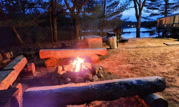 Plainfield Cabina | NEW (SUPERHOST) OWNER SPECIAL! Amazing Sunsets, come relax and make memories!
