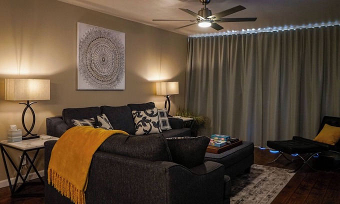 Entertainment District Condominio | --NEW-- The Maya Retreat Condo - Old Town Scottsdale