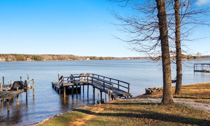 Lake Norman of Catawba Casa | New to Lake Norman! Cozy Cabin with Big Water Views!