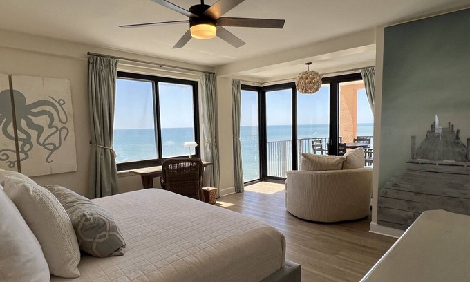 Orange Beach East Condominio | NEW TO THE MARKET - All New Furniture & Decor!!
