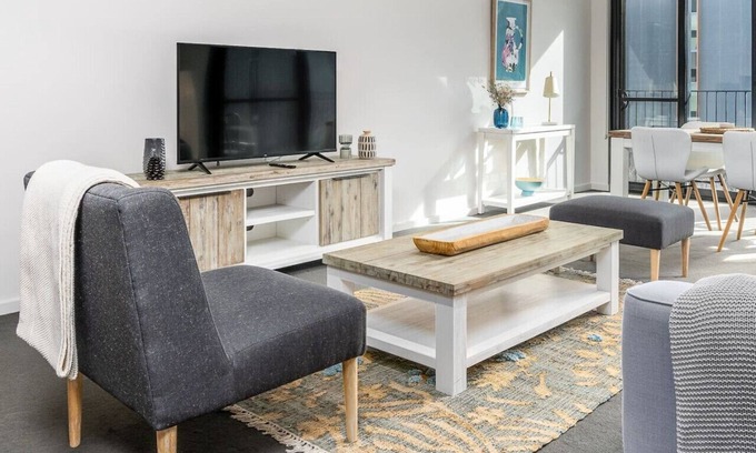 Kingston Apartamento | New to VRBO: Paradise in popular Pier Complex Apt in Kingston