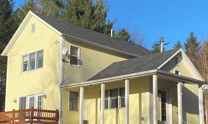 Morrisville Casa | NEW to VRBO! Spacious 3 BR with Mansfield views near Stowe