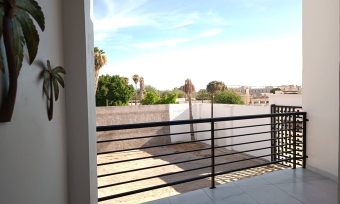 Ferrocarrilera Apartamento | New Town Condo Casamar 2 near the beach