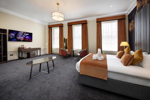New Town Hotel | New Town Hotel