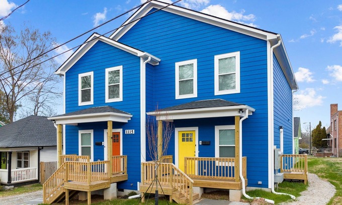 East Durham Casa | New Townhome -near Downtown, DPAC, Food - Unit B