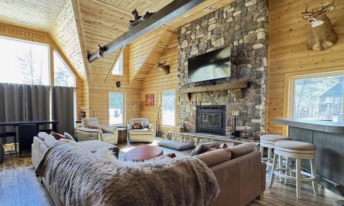 Lyndon Station Casa | NEW! Trout Lake Retreat