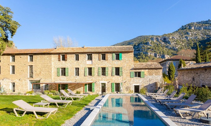 Fontaine-de-Vaucluse Casa | NEW! Unique Provencal country house in a corner of paradise