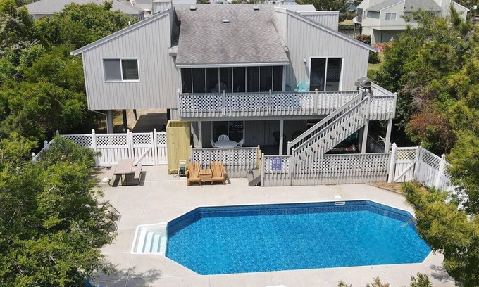 Sandbridge Apartamento | New! VA Beach, 5bd/3Bth, Pool/Beach/Kayak
