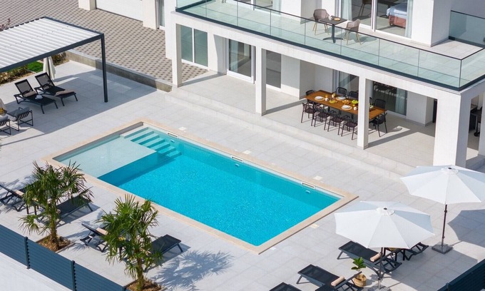 Tugare Villa | NEW Villa Carmen with 5 en-suite bedrooms, 48 sqm pool, 8km from sea