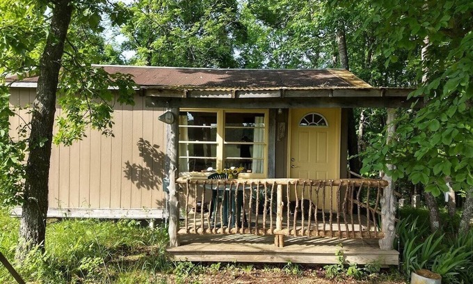 Squires Cabina | NEW! Village of Hope - Cabin #1