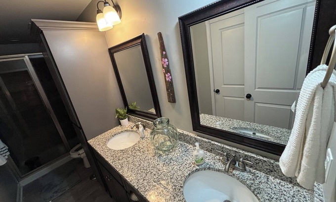 Midland City Casa | NEW- whole house close to Dothan and Ft. Novosel