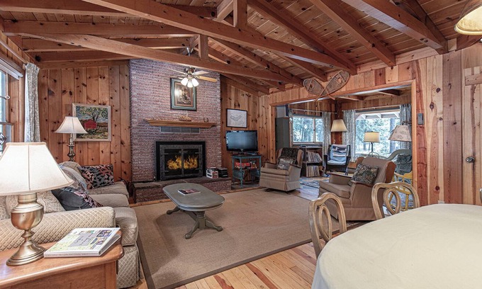Bayfield Cabina | New! Wilderness Retreat – On Vallecito Creek, Close to Vallecito Creek Trail