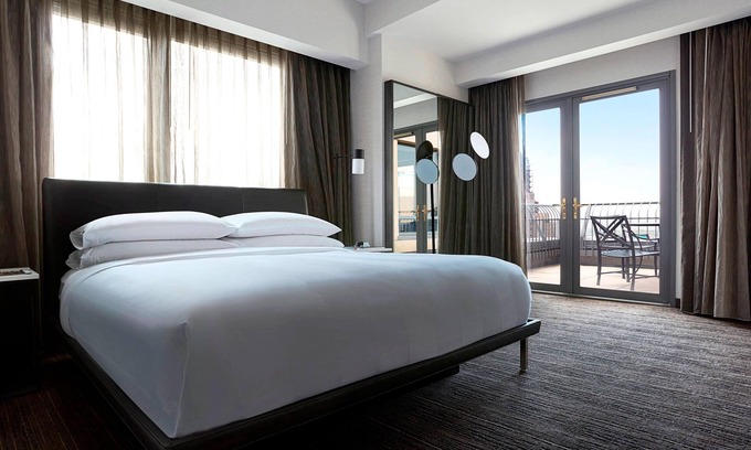 Downtown Brooklyn Hotel | New York Marriott at the Brooklyn Bridge