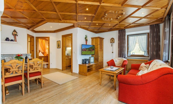 Ruhpolding Apartamento | NEW - Zellerberg 45 to 50 sqm, balcony, kitchen, 1 bedroom, living room, 4 pers, WLAN