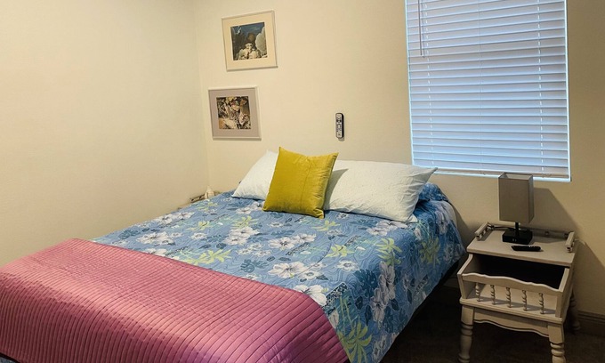 DeLand Casa | Newer home walking distance to downtown and Stetson University