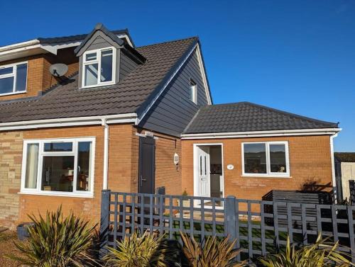Holme Casa | Newholme Cottage - Bird Watchers Paradise - Crabpot Cottages Hunstanton
