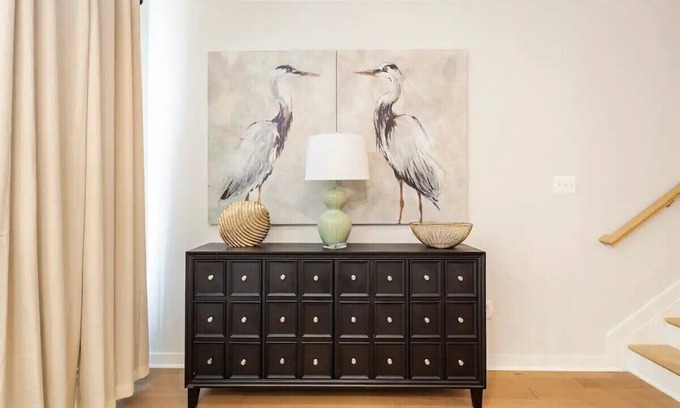 Upper Marlboro Casa | Newly and lavishly furnished 3-bedroom townhome in Bowie to enjoy your stay