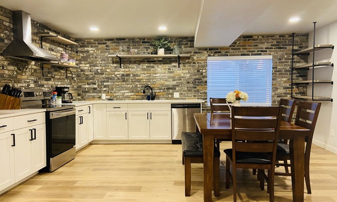 Pleasant Grove Condominio | Newly built 1BD 1BTH guest suite