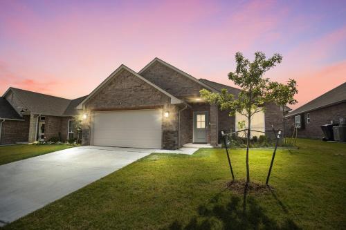 Edmond Casa | Newly Built 3BR Getaway in Edmond home