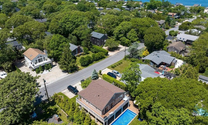 Culloden Shores Casa | Newly Built, 4BR, 3BA house w/ in-ground pool walking distance to Montauk Harbor
