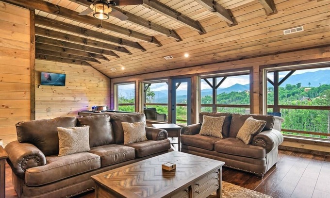 Chalet Village North Chalet De Esquí | NEWLY BUILT Amazing View Chalet Perfect Location