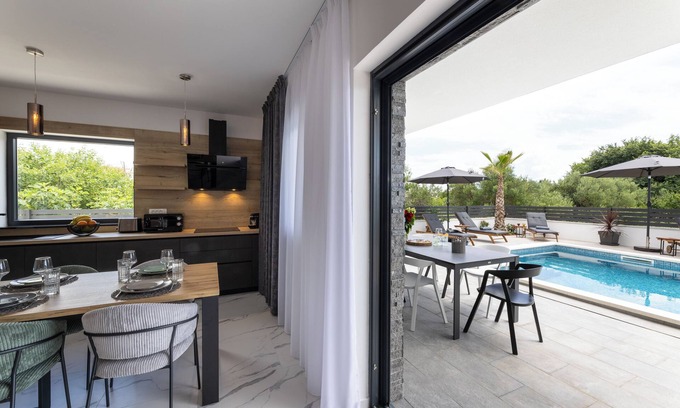 Kastel Novi Casa | Newly Built Cozy House With Private Surroundings for a Perfect Peaceful Vacation
