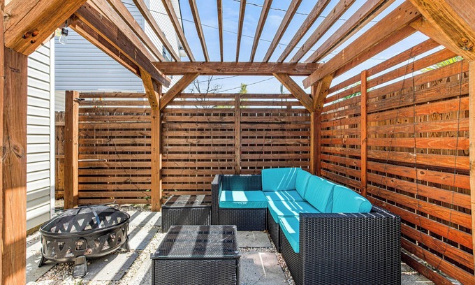 Eastside Casa | Newly Built Home w/ Private Large Yard and Parking by Lucky Savannah