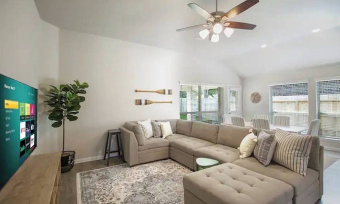 Walden on Lake Conroe Casa | Newly built Lake House with TONS to offer!!!