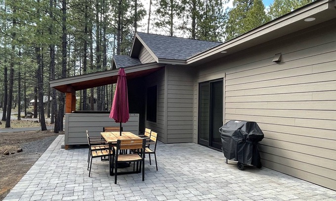 Black Butte Ranch Casa | Newly Built One-Level Black Butte Ranch Oasis