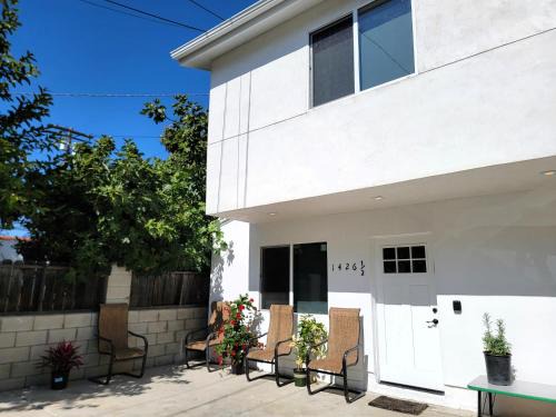 Pico - Robertson Apartamento | Newly built three bedroom close to Rodeo Drive Hollywood Downtown and Beaches Close to attractions