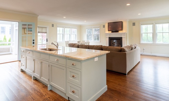 Rye Casa | Newly constructed (9 years) beach home only steps from Jenness Beach