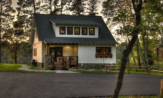 Crosslake Casa | Newly Constructed Lakeside Cottage-Heavenly Porch-2 Fireplaces-Includes Pontoon!