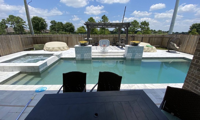 Houston Casa | Newly Listed Oasis
