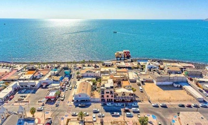 El Puerto Apartamento | Newly listed on Vrbo but superhost and 5 stars on ArBNB!!