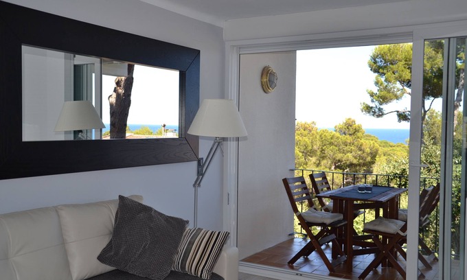 Calella de Palafrugell Apartamento | Apartamento recien reformado a 300 metros de la playa