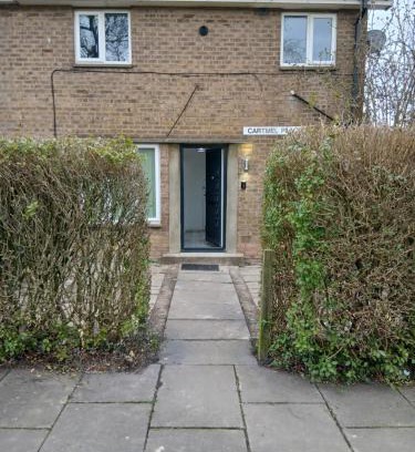 Northampton Casa | Newly Refurbed, Driveway, 4-BR House, Ensuite