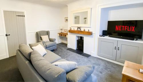 Worksop Apartamento | Newly Refurbished 2-Bed with Patio, Netflix & Wi-Fi