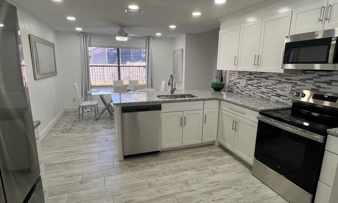 Port Orange Casa | Newly remodeled 3-bedroom house in Port Orange close to beach & racetrack!