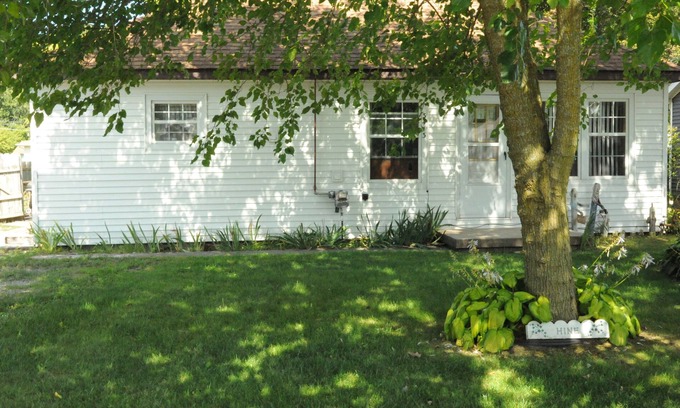 Bay City Casa | Newly remodeled 3 bedroom home close to Saginaw Bay and River!