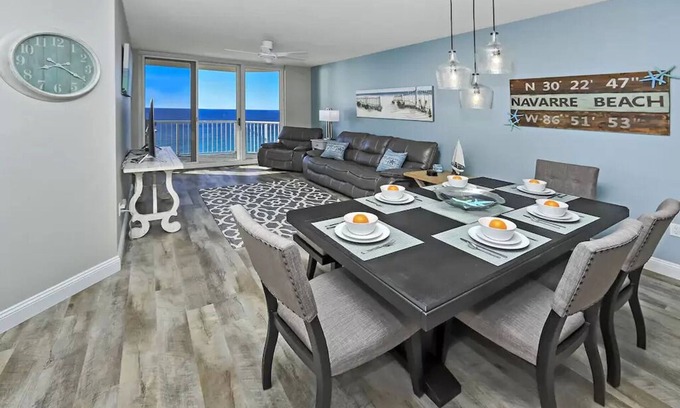 Navarre Beach Condominio | Newly remodeled and close to everything you need at Sea Glass Serenity.