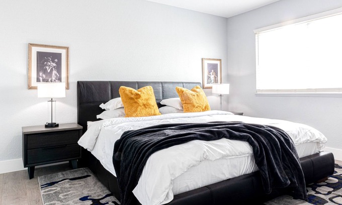 Fontana Casa | Newly Remodeled Home in the Heart of Fontana