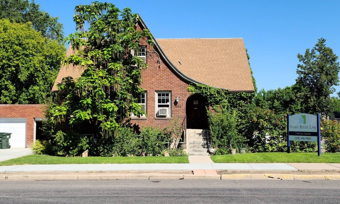 Pocatello Apartamento | Newly remodeled top level 2 bedroom 1.5 bathroom entire apartment