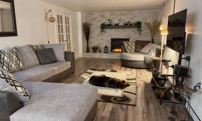 New Cumberland Casa | Newly remodeled 2 BR guest suite in quiet neighborhood