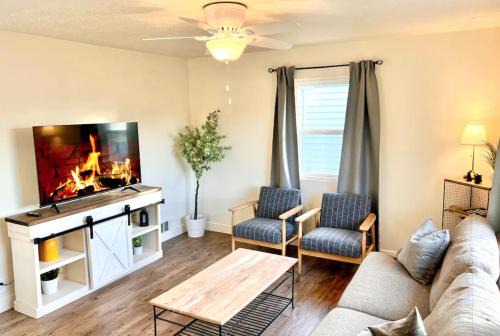 West Valley City Apartamento | Newly Remodeled 2 bedroom 1 bath duplex