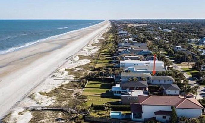 Jacksonville Beach Casa | Newly Renovated Oceanfront House near Ponte Vedra Beach and a few miles from TPC