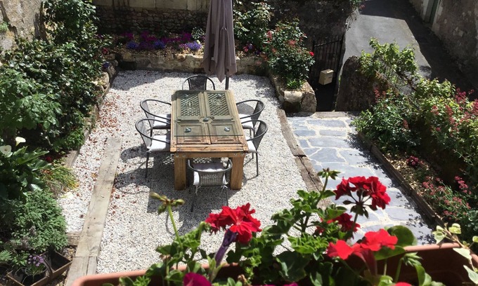Montreuil-Bellay Casa | Casa recientemente renovada en alquiler en el Valle del Loira - Montreuil Bellay,