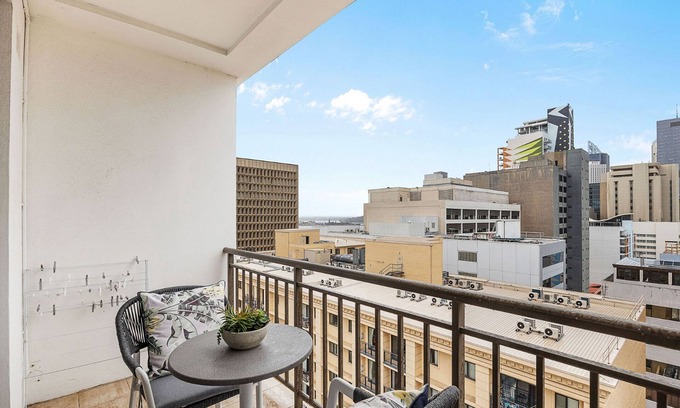 Perth Central Business District Apartamento | Newly Renovated 1bdr in the CBD